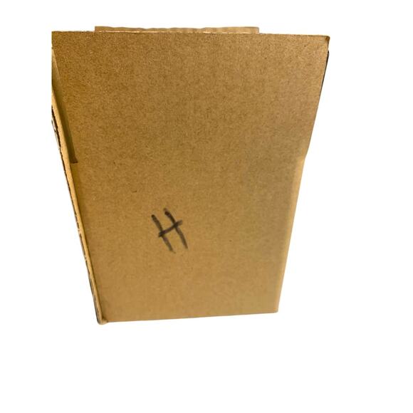 Lot H of Broken Scrap Assorted Jewelry Pieces Crafting Art 12.1 ounces - Picture 9 of 9